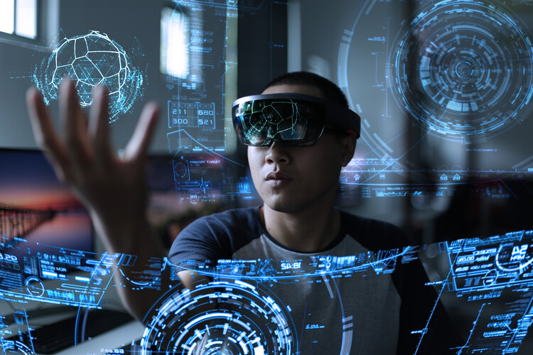 VR